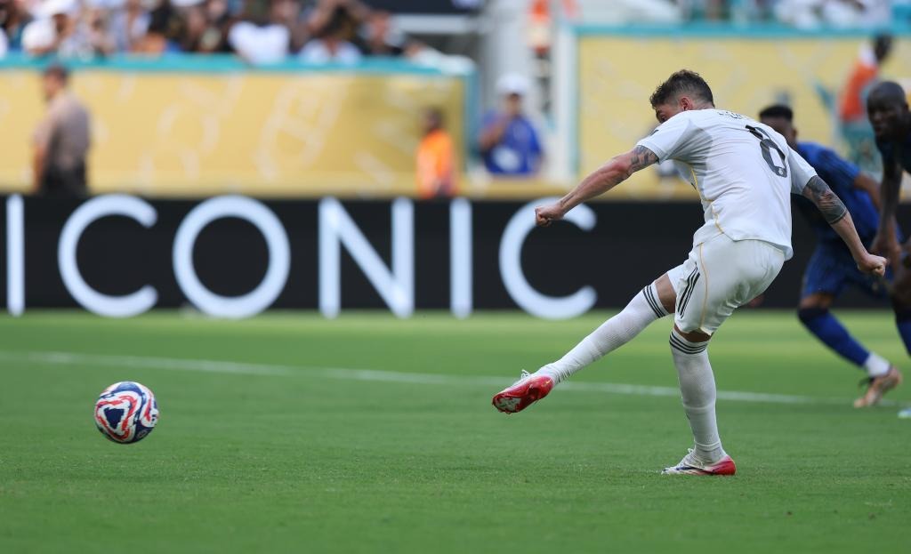 当终场哨声响起...